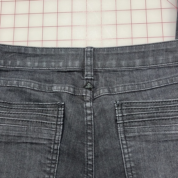 PRANA Jada Grey/Charcoal Demin 5 Pocket Straight Leg Organic Cotton Jean SZ 8/29 - Picture 11 of 16
